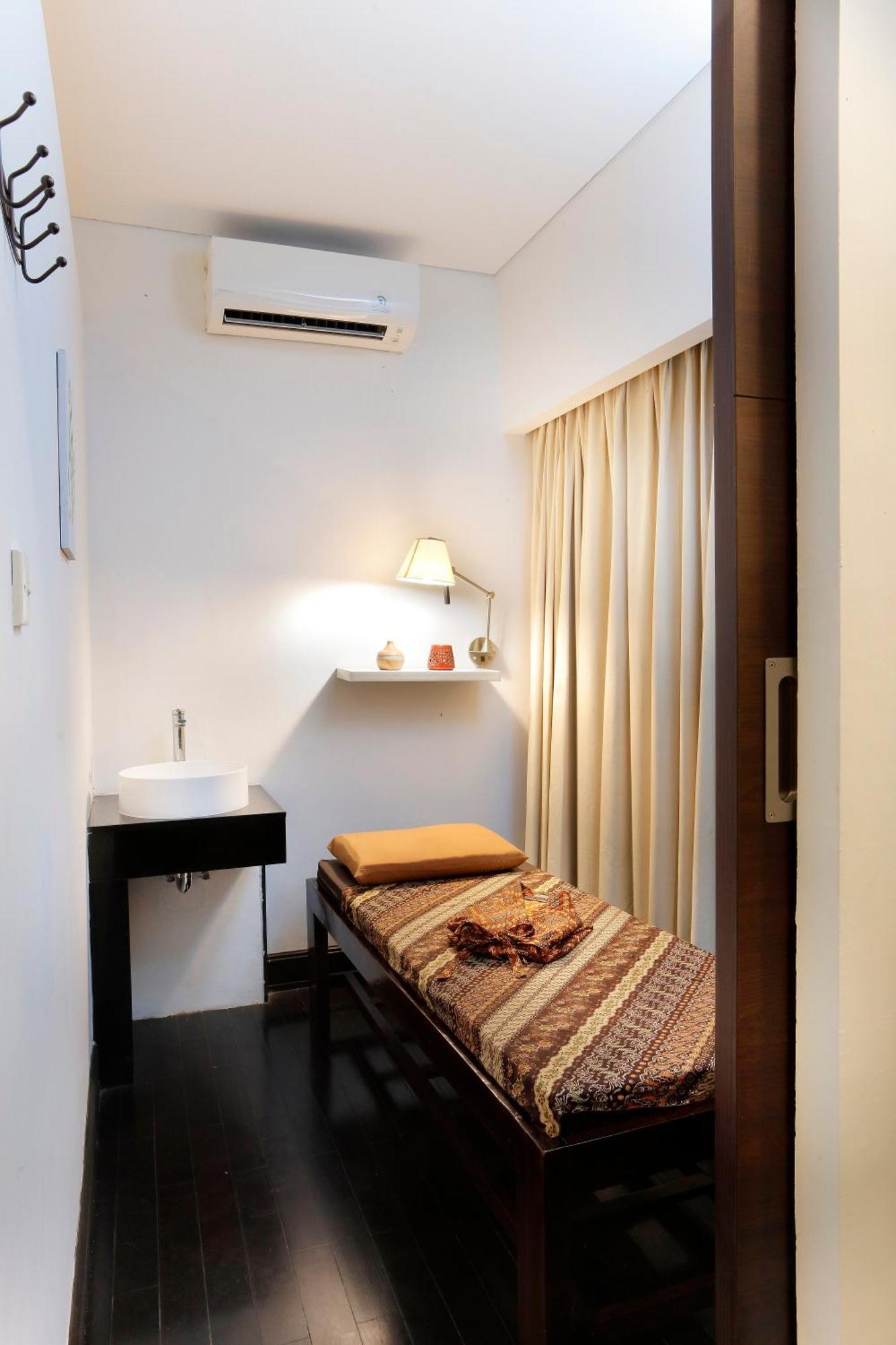Lido Lake Resort By Mnc Hotel Bogor Exteriör bild